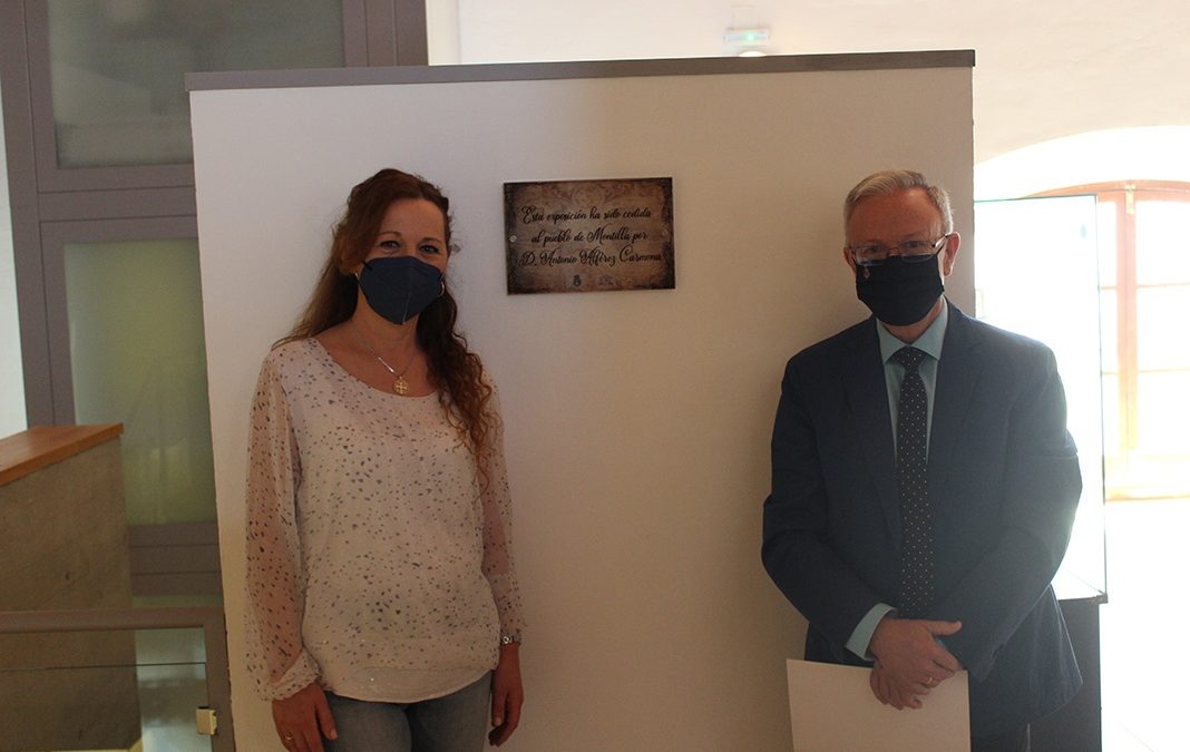 El Ayuntamiento de Montilla inaugura una placa en honor a Antonio Alférez en el Museo Histórico