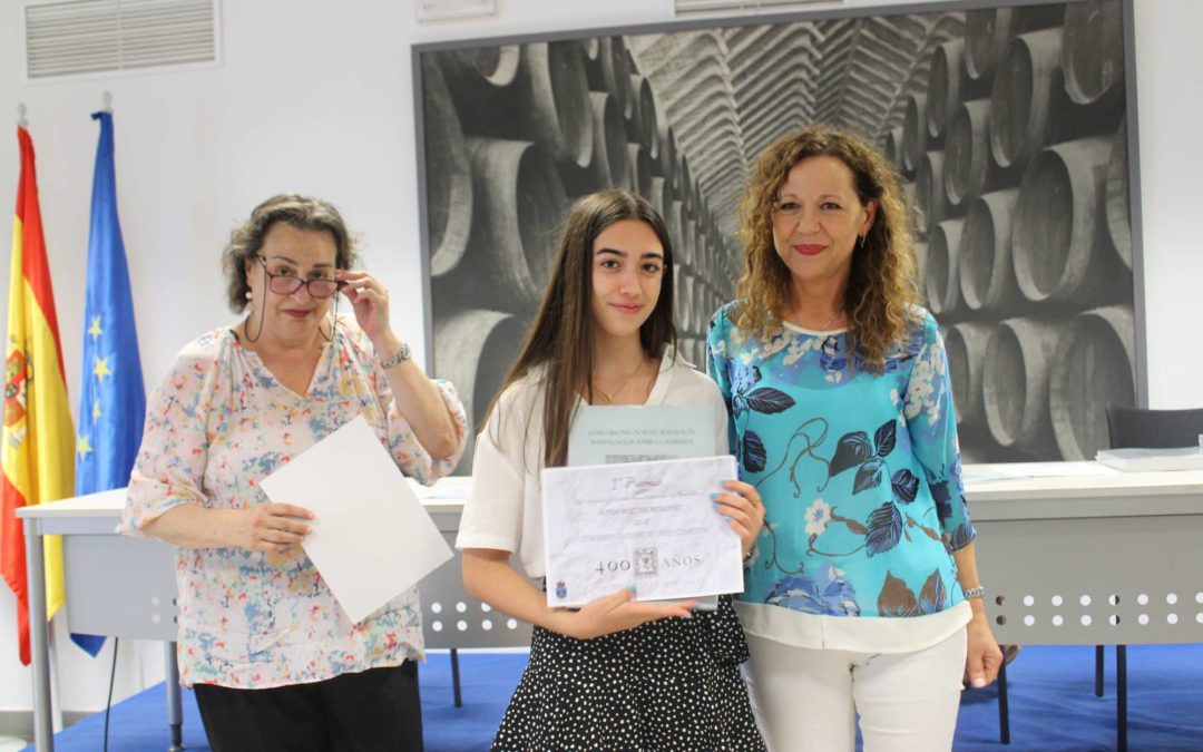 Premiadas 3 alumnas de la ESO por su trabajo de investigación sobre los 400 años de la imprenta en Montilla